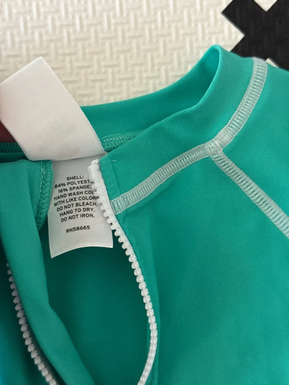 Tucker + Tate Kids Long Sleeve Zip-Up Rash Guard - Teal size 9m